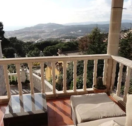Sleeps 8 Pool Vila *