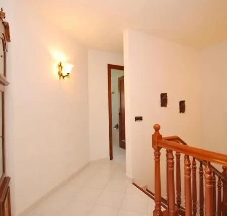 Sleeps 8 Pool