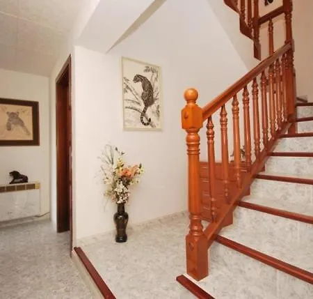 Sleeps 8 Pool Villa Lloret de Mar