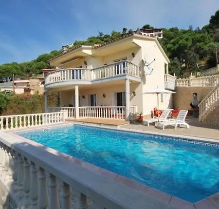 Sleeps 8 Pool Lloret de Mar